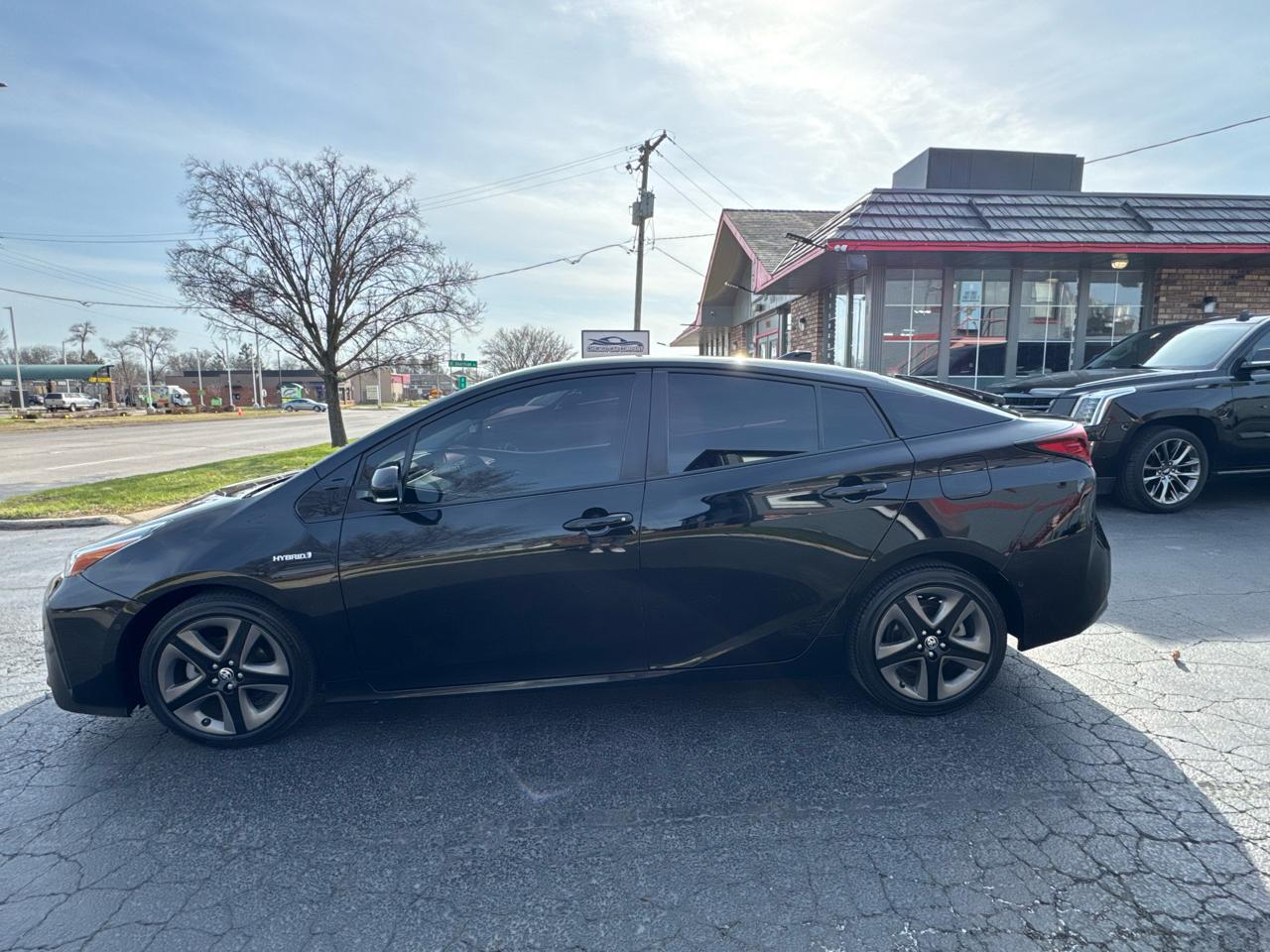 Toyota Prius Limited (Natl) 2019