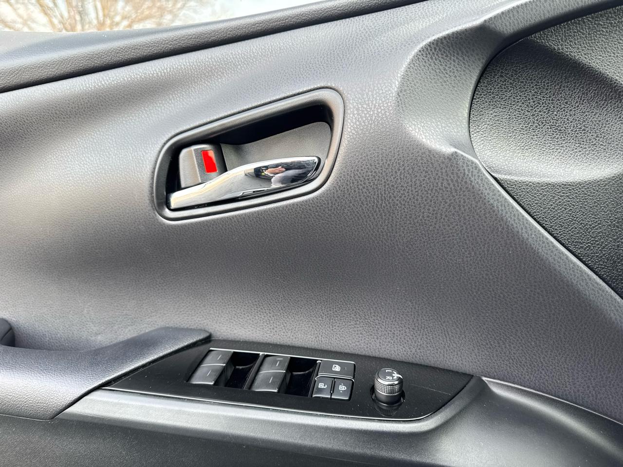 Toyota Prius Limited (Natl) 2019