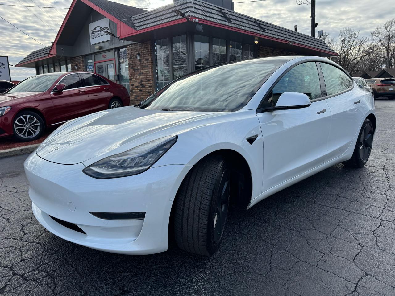 Tesla Model 3 Standard Range Plus RWD 2021