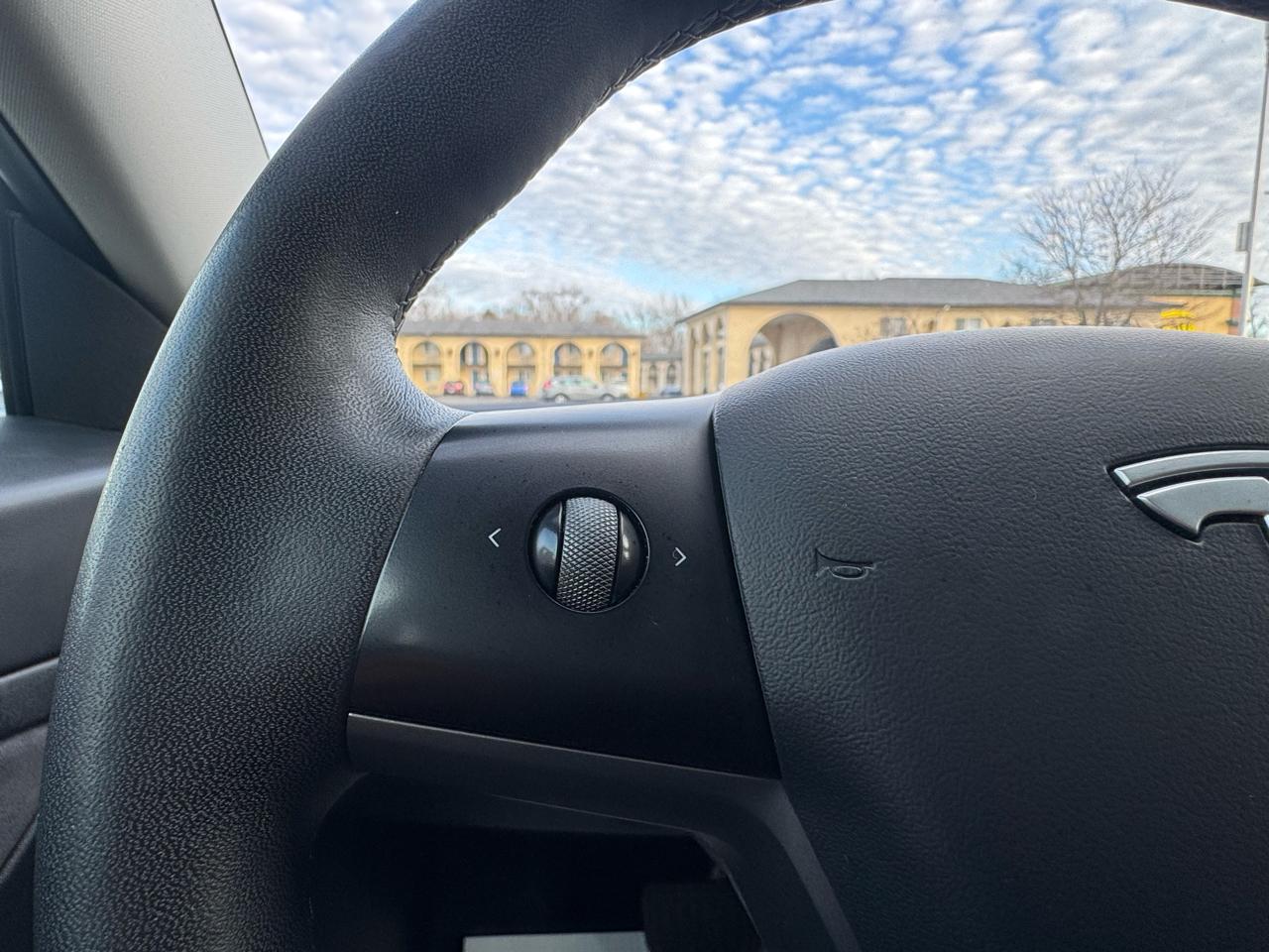 Tesla Model 3 Standard Range Plus RWD 2021