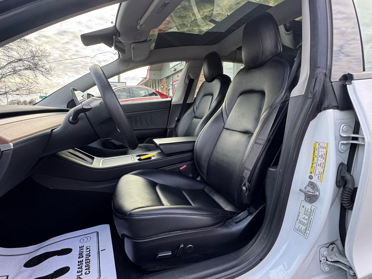 Tesla Model 3 Standard Range Plus RWD 2021