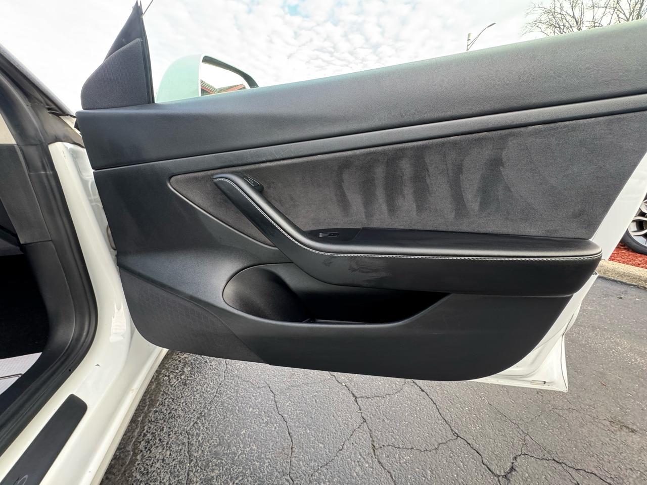 Tesla Model 3 Standard Range Plus RWD 2021