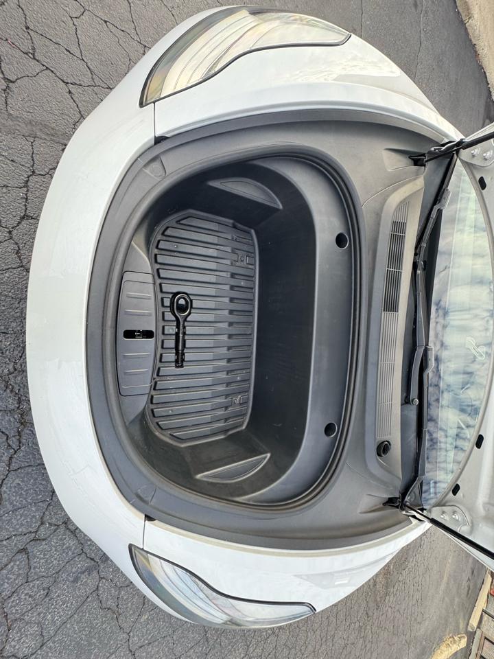 Tesla Model 3 Standard Range Plus RWD 2021