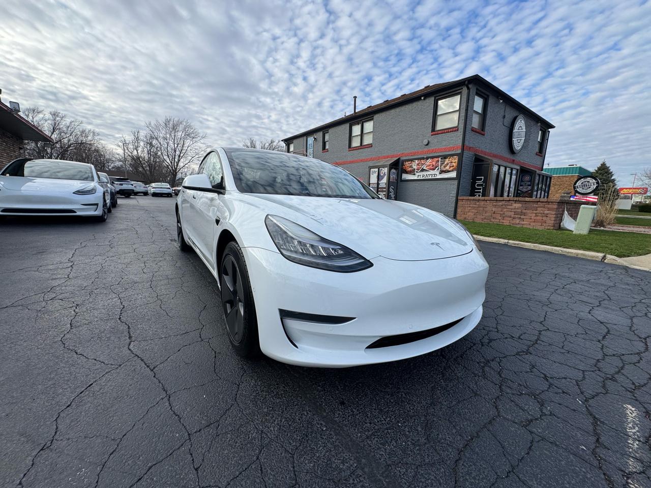 Tesla Model 3 Standard Range Plus RWD 2021