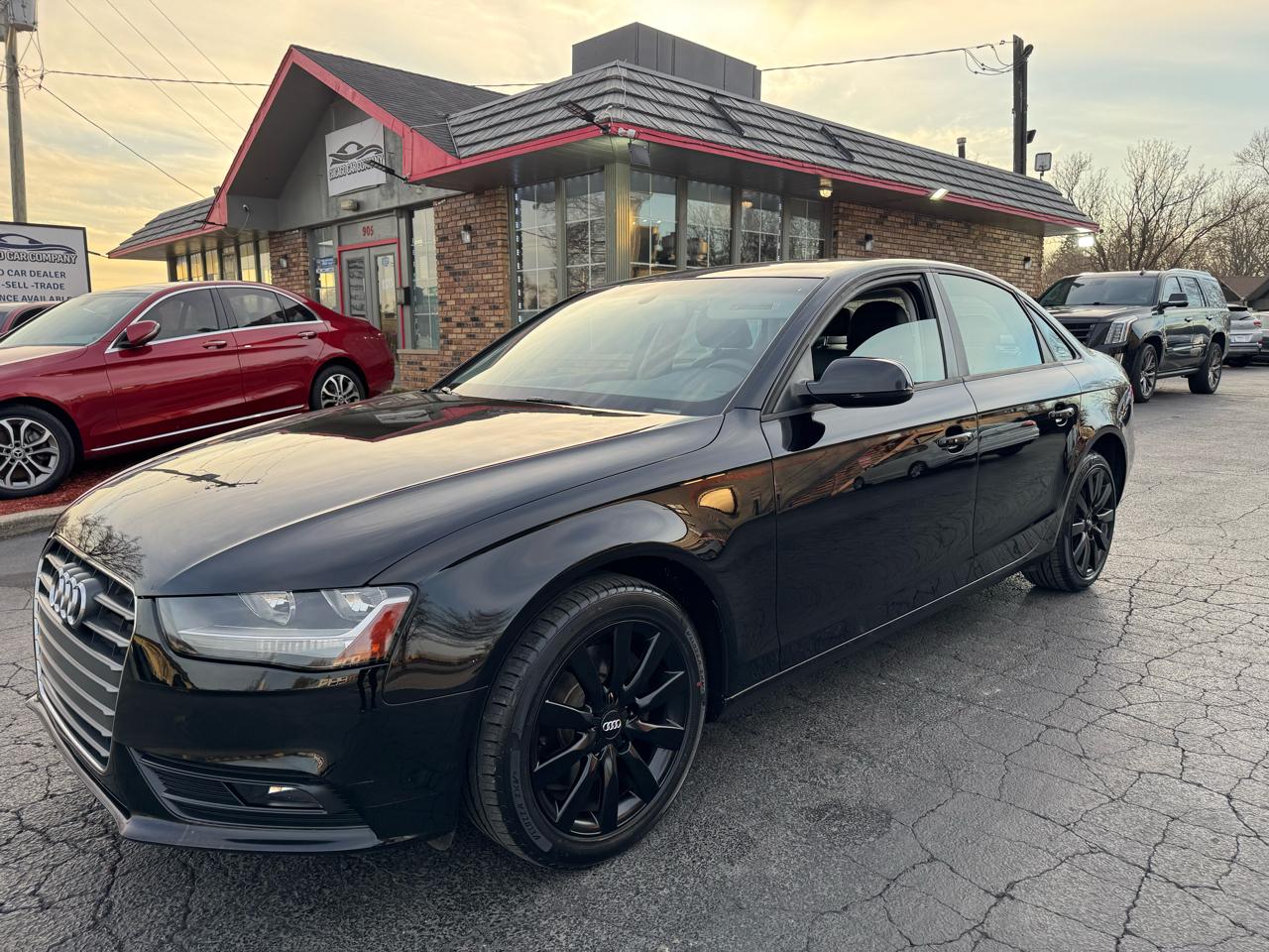 Audi A4 4dr Sdn CVT FrontTrak 2.0T Premium 2014