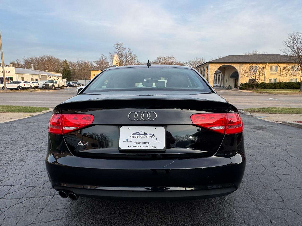 Audi A4 4dr Sdn CVT FrontTrak 2.0T Premium 2014