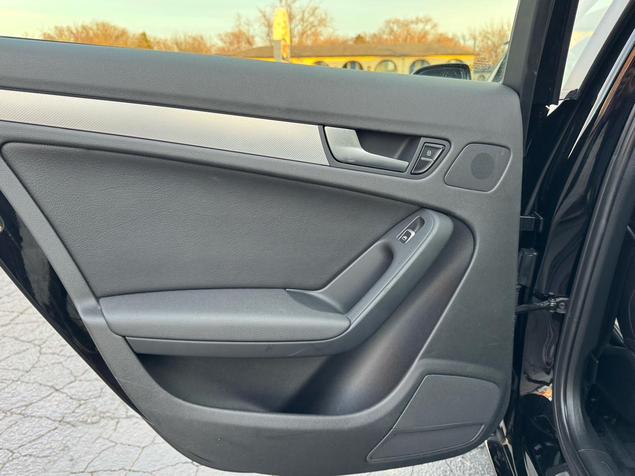 Audi A4 4dr Sdn CVT FrontTrak 2.0T Premium 2014