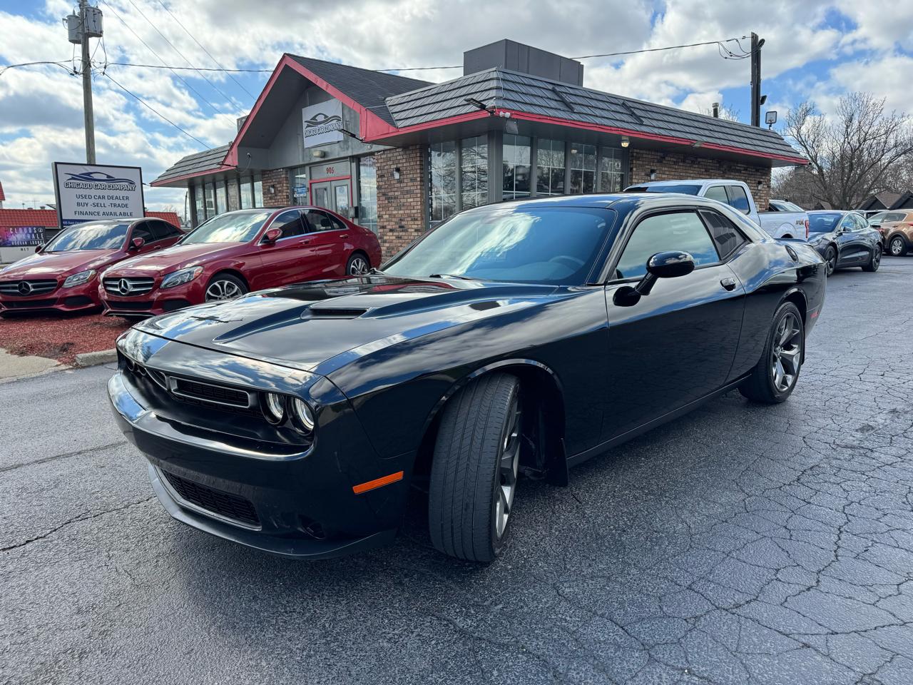 Dodge Challenger 2dr Cpe SXT 2016