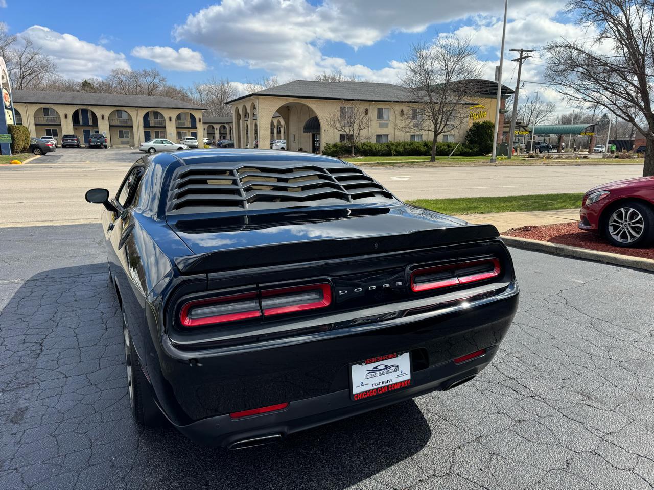 Dodge Challenger 2dr Cpe SXT 2016