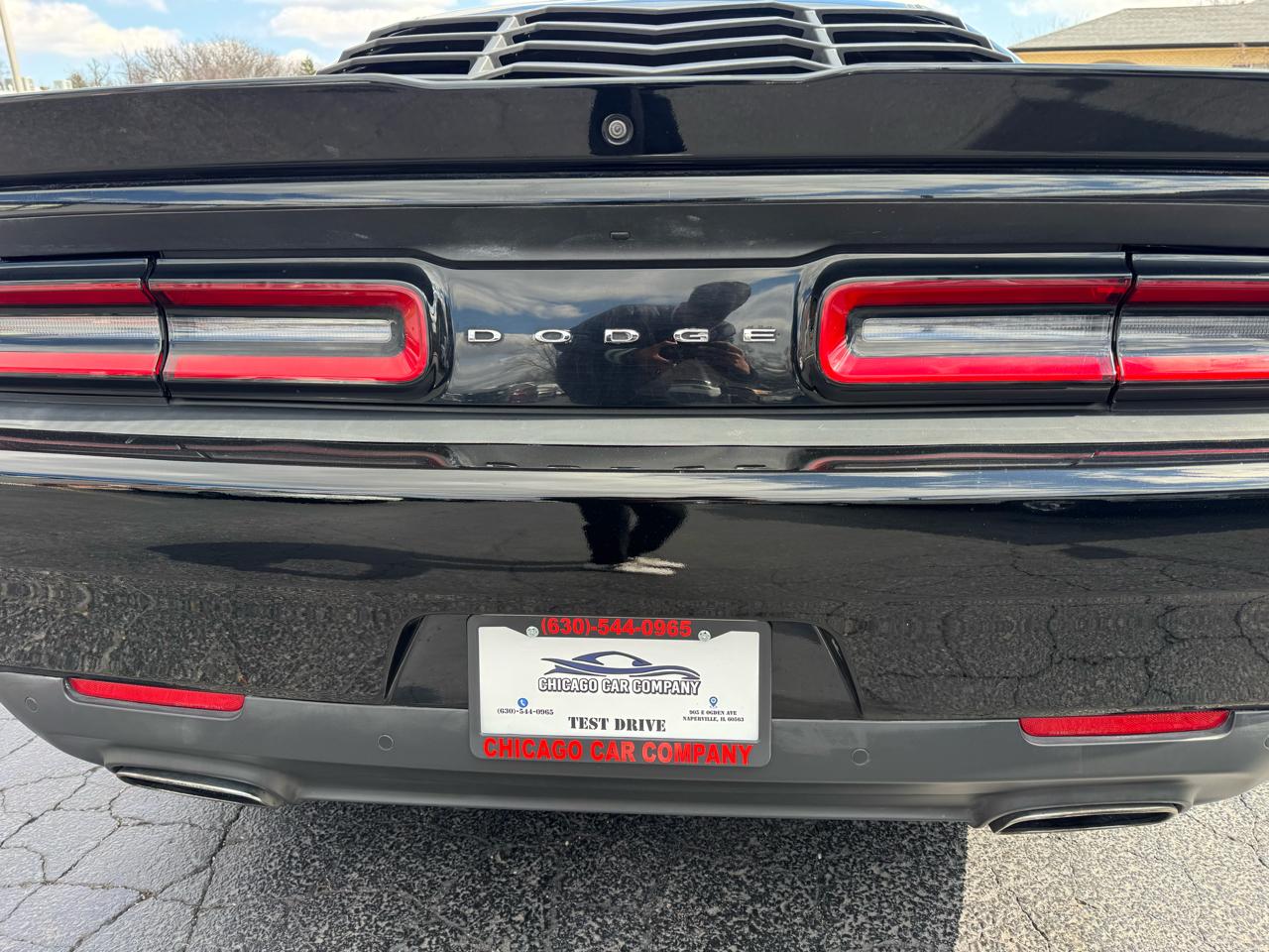 Dodge Challenger 2dr Cpe SXT 2016