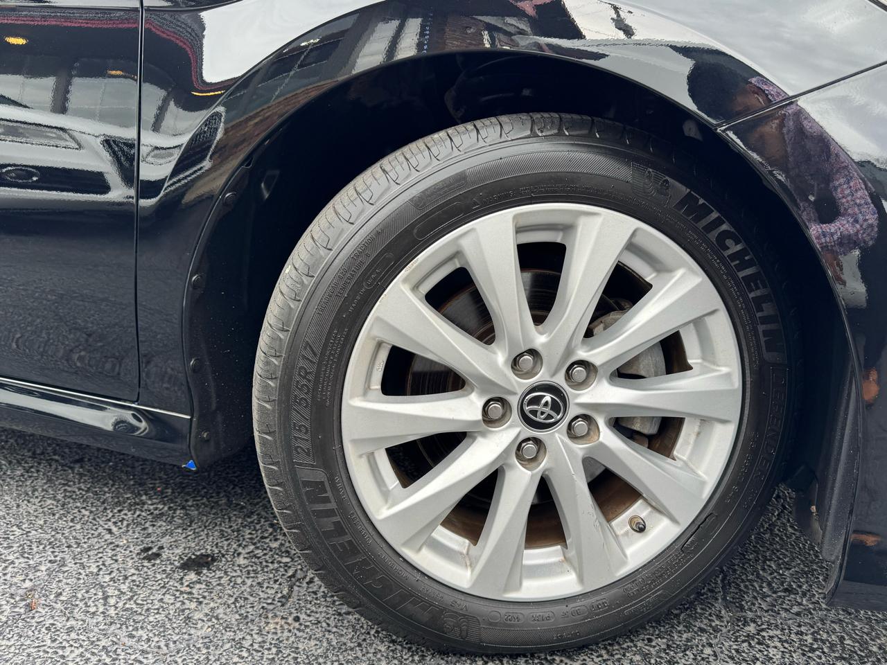 Toyota Camry 2014.5 4dr Sdn I4 Auto LE (Natl) 2019