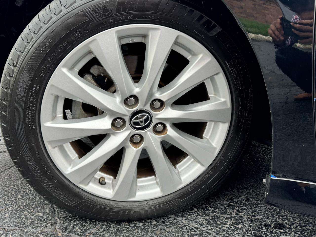 Toyota Camry 2014.5 4dr Sdn I4 Auto LE (Natl) 2019