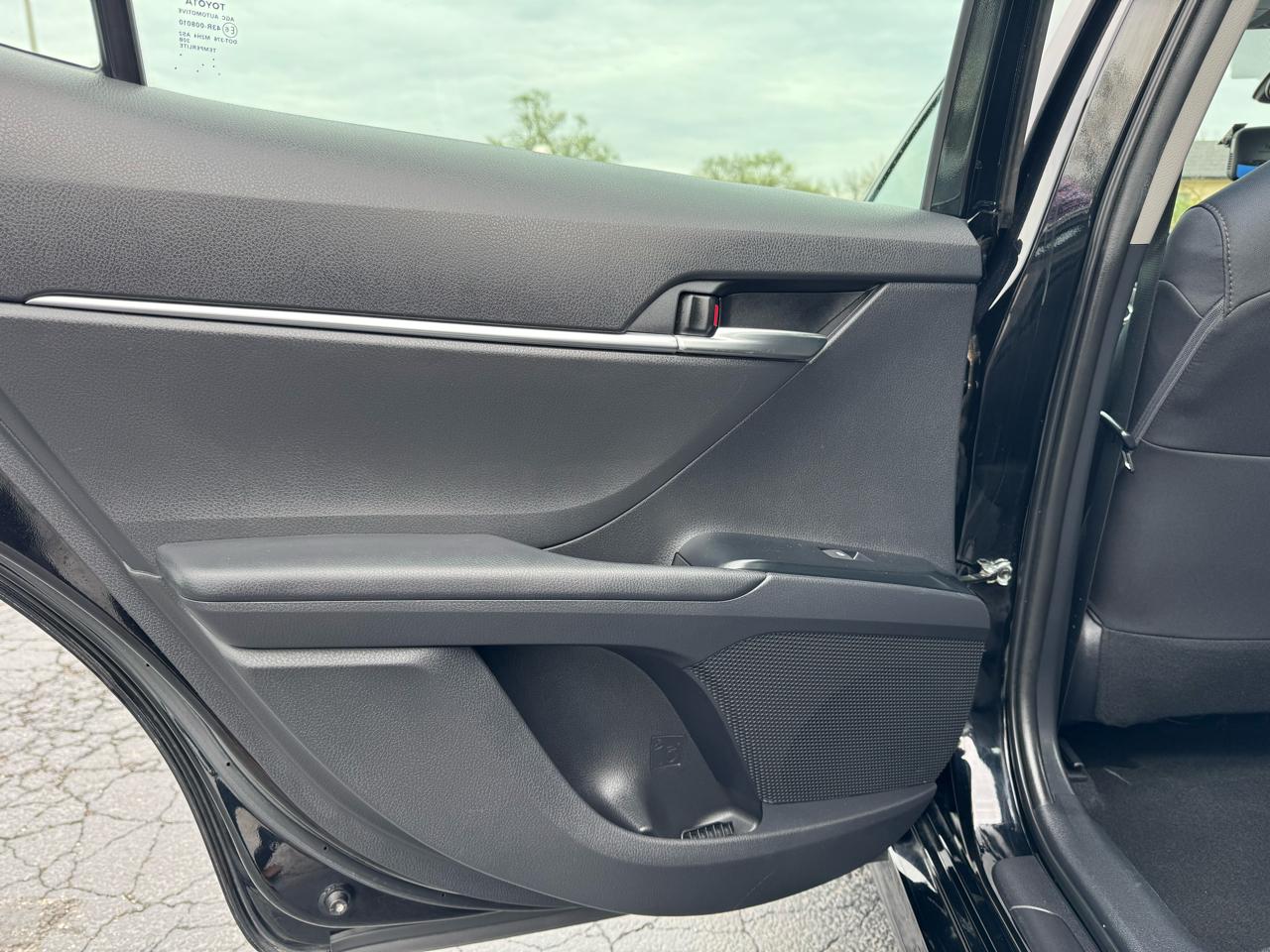 Toyota Camry 2014.5 4dr Sdn I4 Auto LE (Natl) 2019