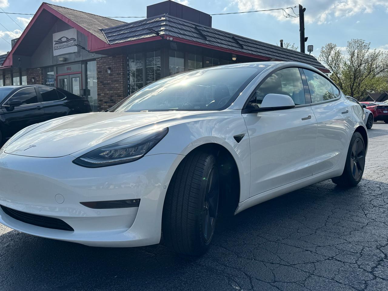 Tesla Model 3 Standard Range RWD 2020