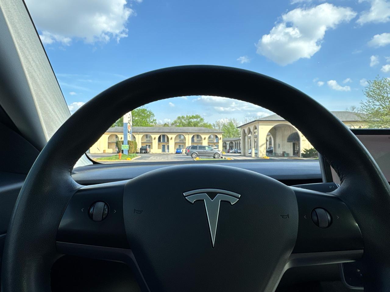 Tesla Model 3 Standard Range RWD 2020