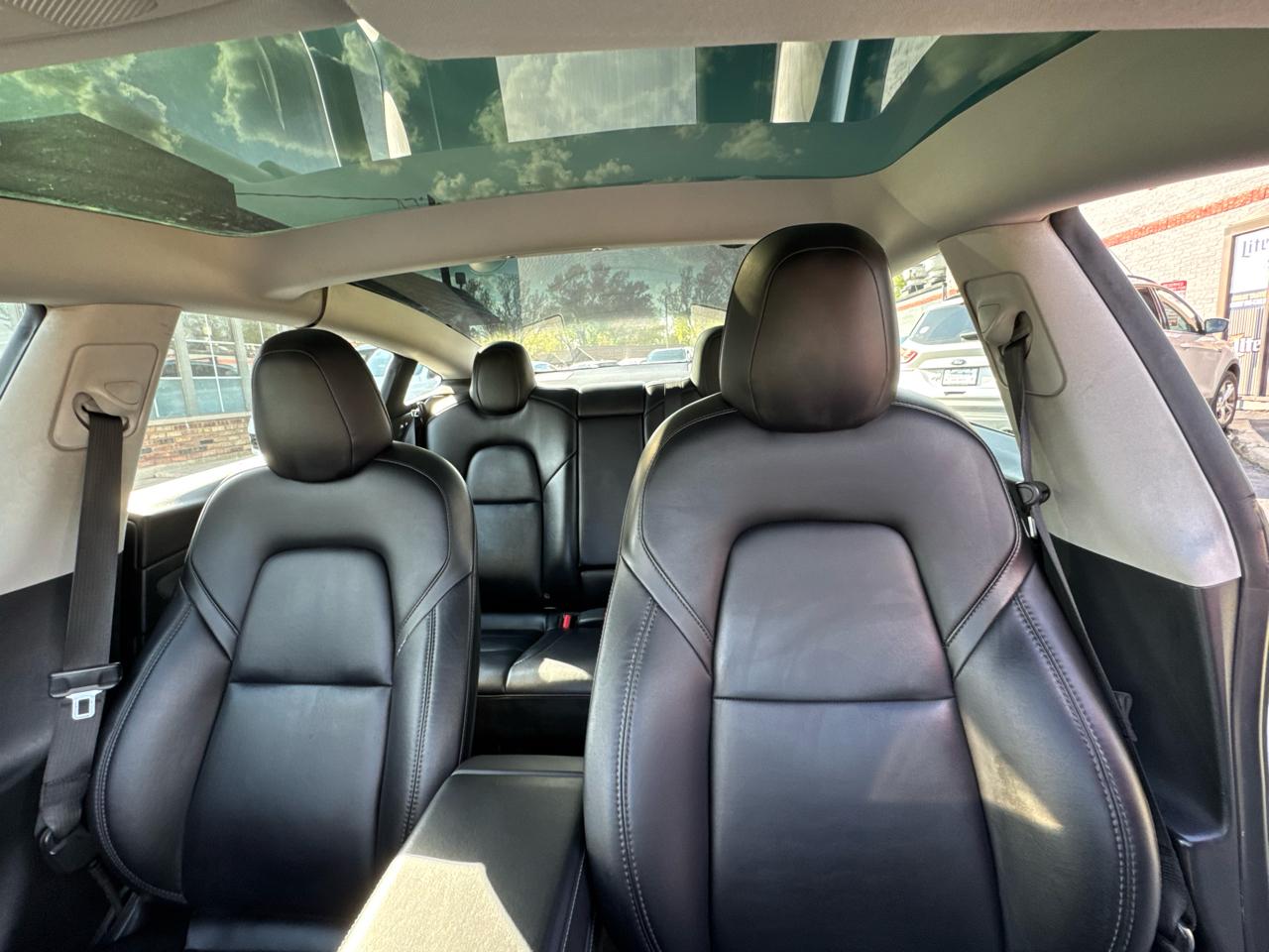 Tesla Model 3 Standard Range RWD 2020