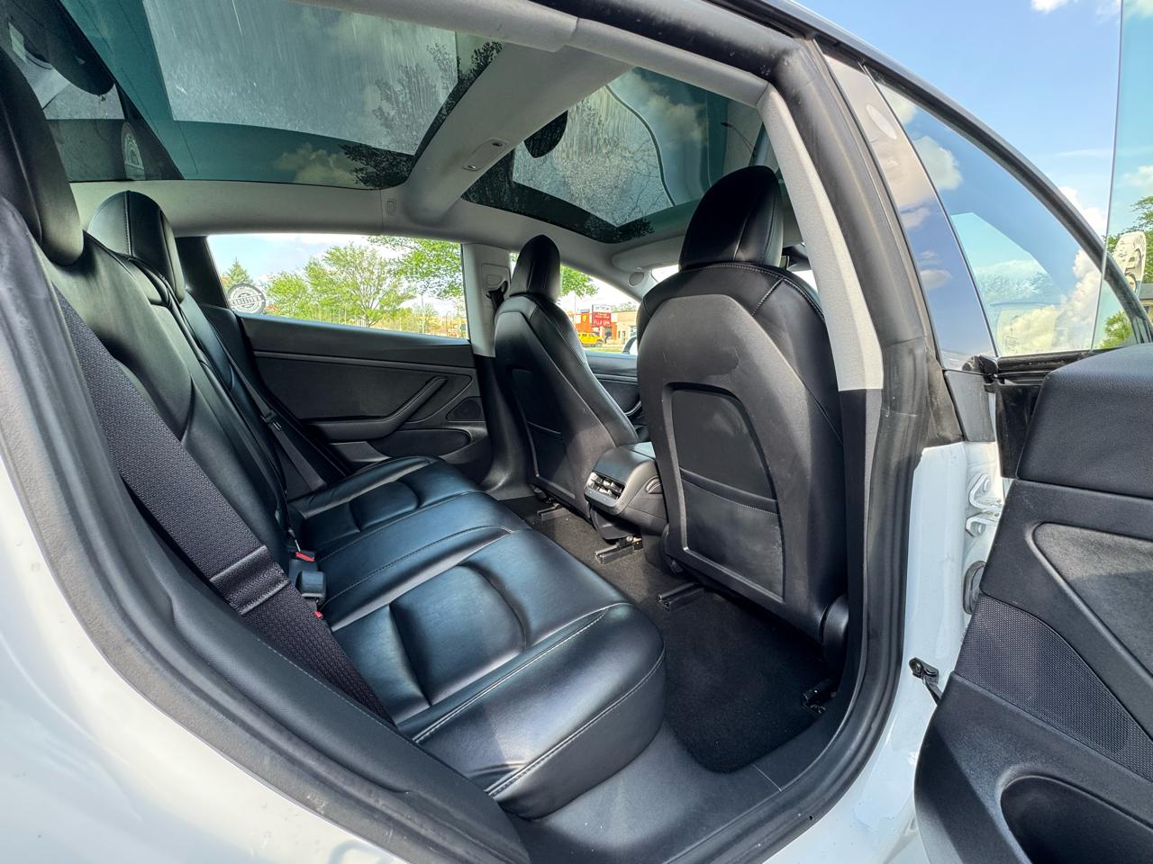 Tesla Model 3 Standard Range RWD 2020