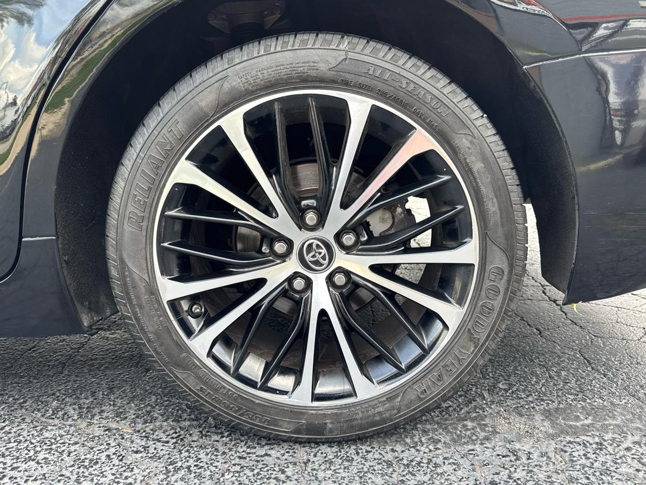 Toyota Camry 2014.5 4dr Sdn V6 Auto SE (Natl) 2019