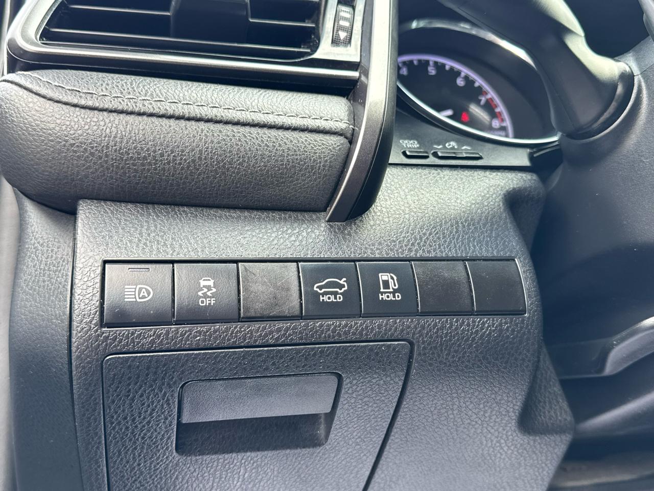 Toyota Camry 2014.5 4dr Sdn V6 Auto SE (Natl) 2019