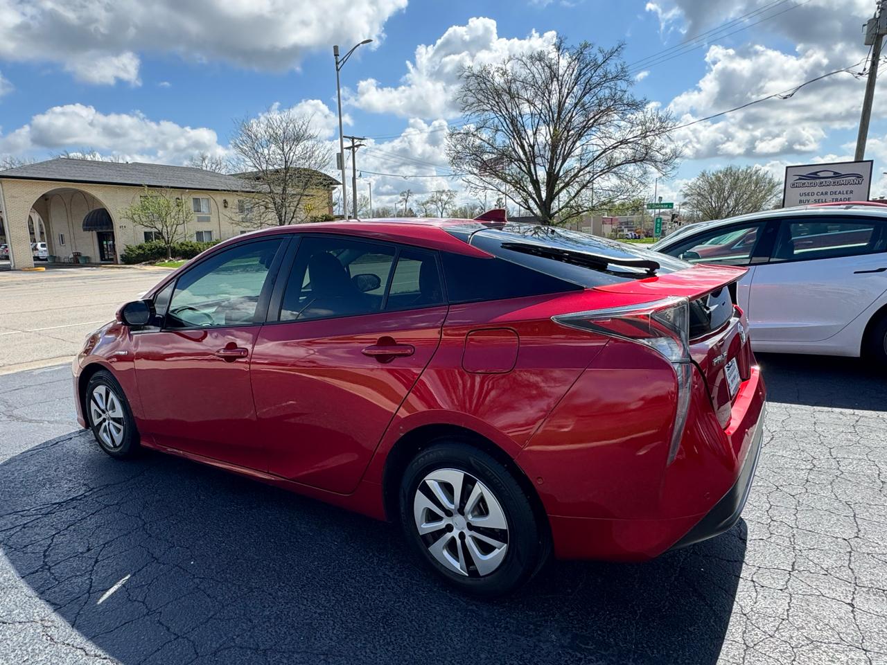 Toyota Prius Three Touring (Natl) 2018