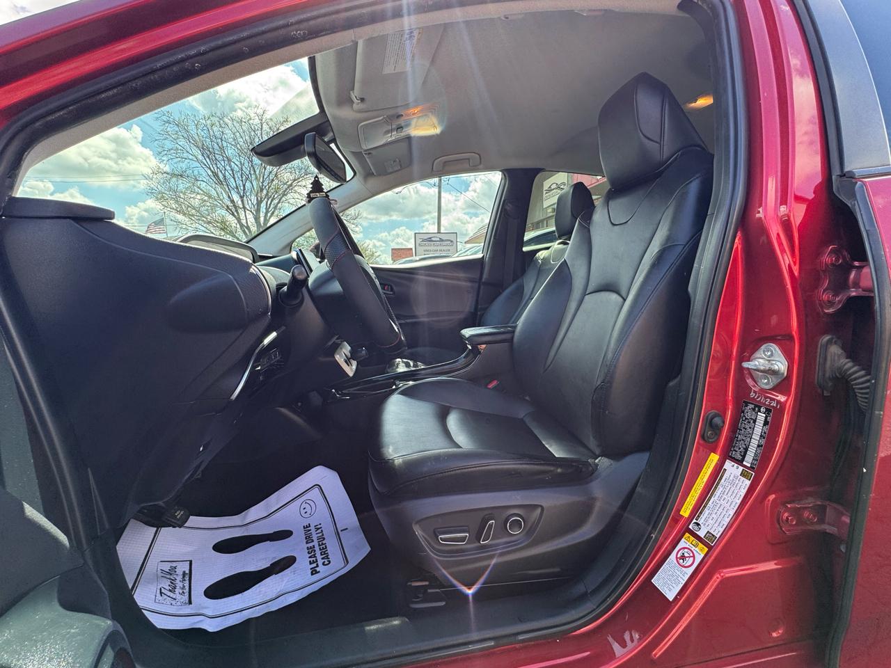 Toyota Prius Three Touring (Natl) 2018