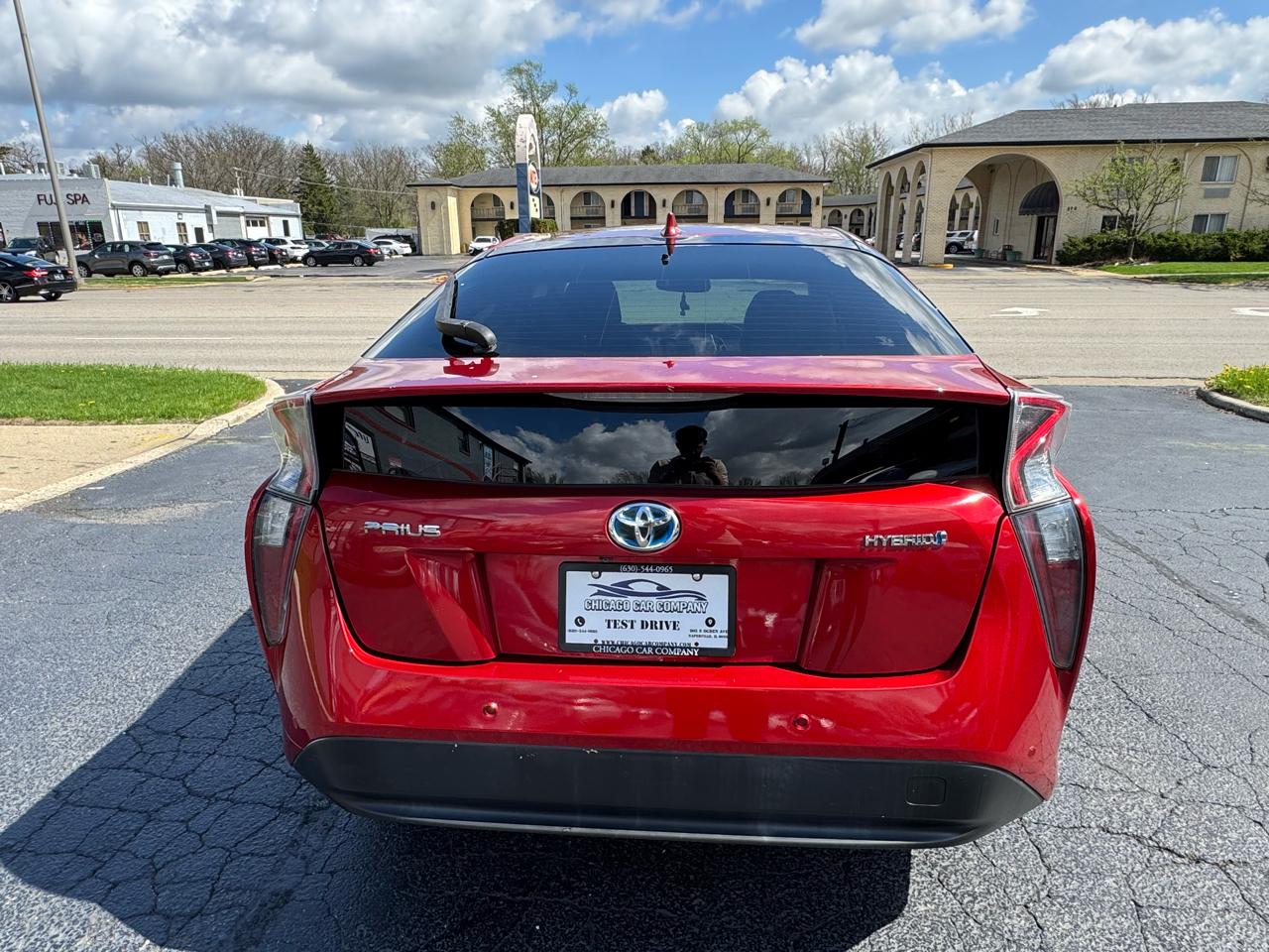 Toyota Prius Three Touring (Natl) 2018