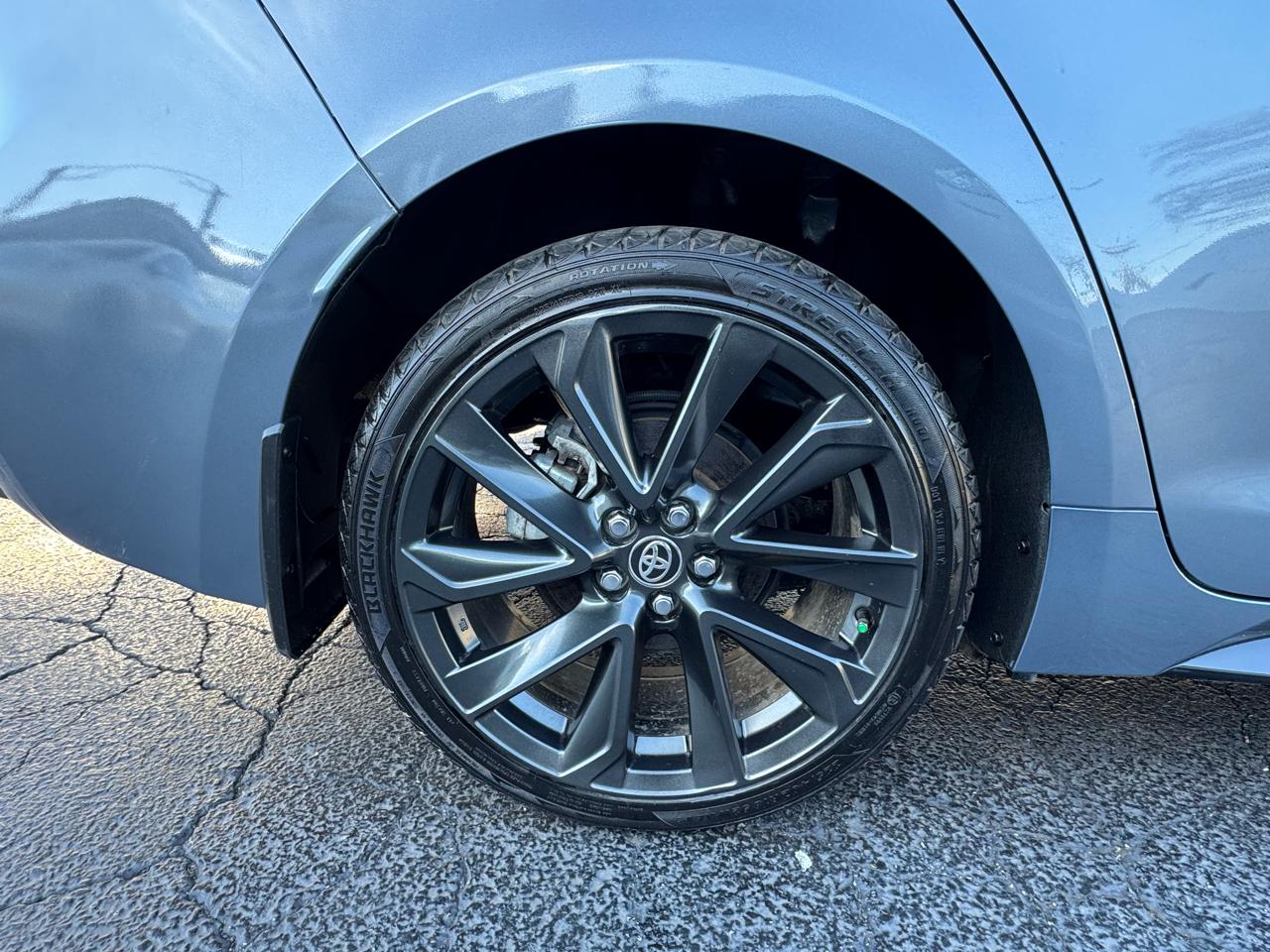 Toyota Corolla Hybrid LE FWD (Natl) 2025