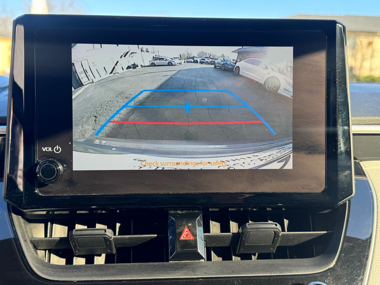 Toyota Corolla Hybrid LE FWD (Natl) 2025