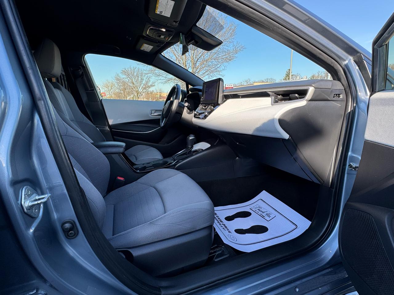 Toyota Corolla Hybrid LE FWD (Natl) 2025