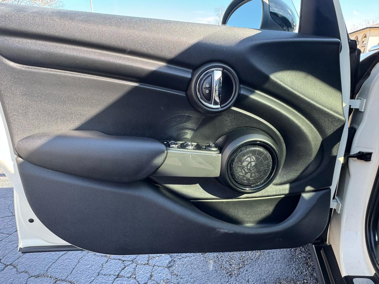 MINI Hardtop 4 Door Cooper FWD 2018