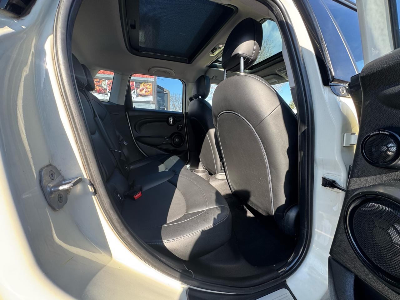 MINI Hardtop 4 Door Cooper FWD 2018