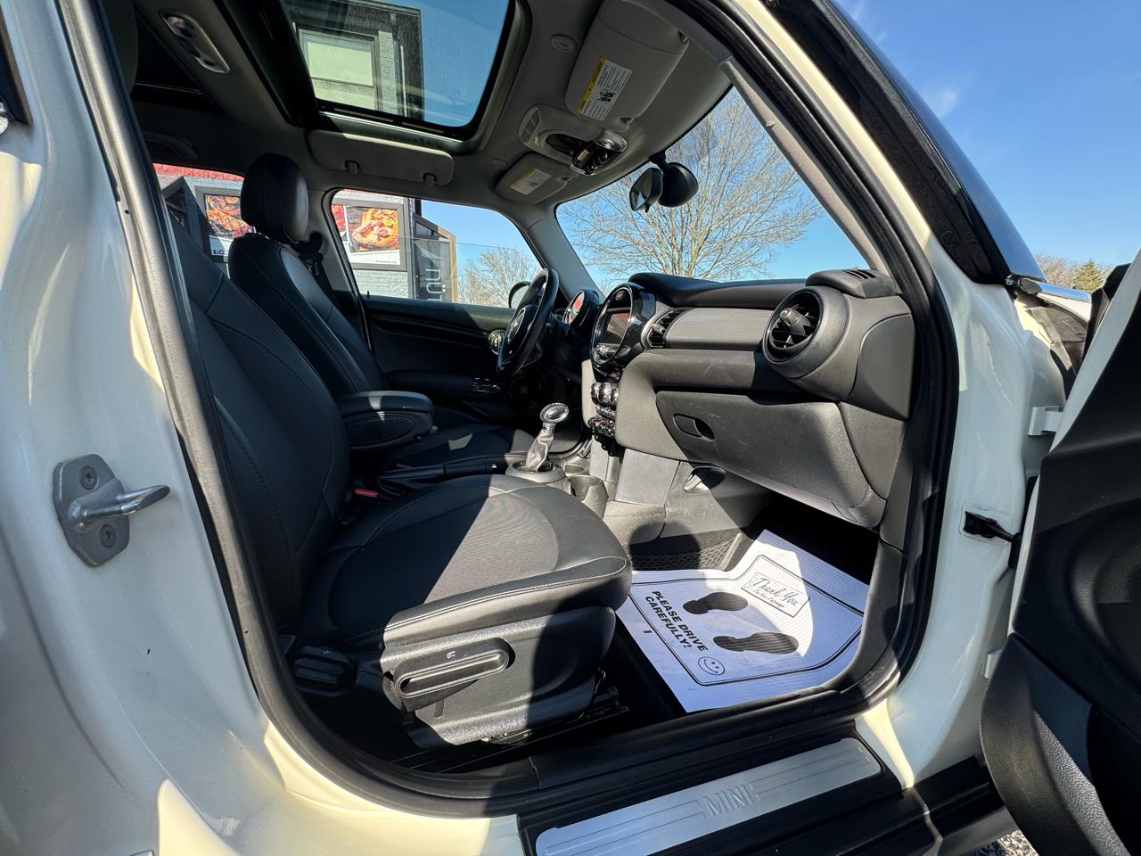 MINI Hardtop 4 Door Cooper FWD 2018