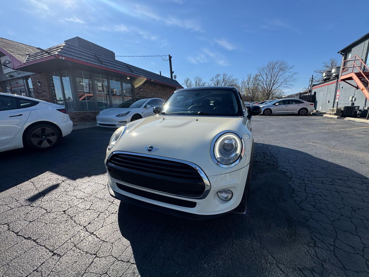MINI Hardtop 4 Door Cooper FWD 2018