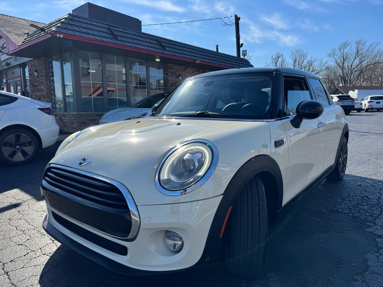 MINI Hardtop 4 Door Cooper FWD 2018