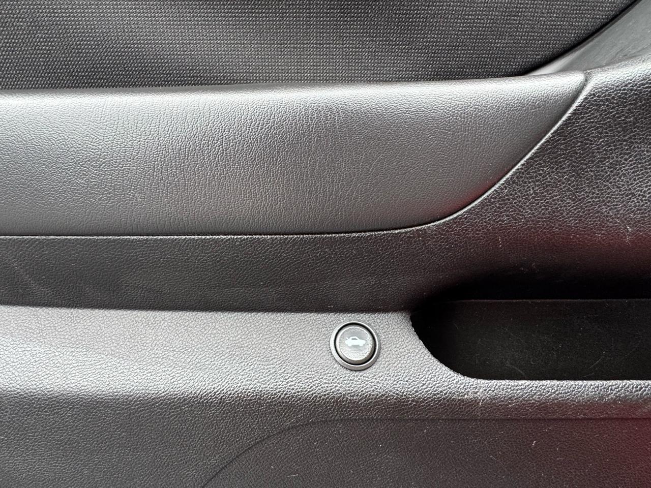 Chevrolet Camaro 2dr Cpe LT w/1LT 2015