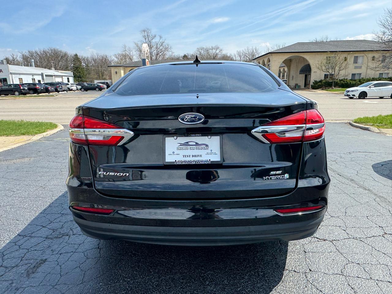 Ford Fusion Hybrid SE FWD 2019