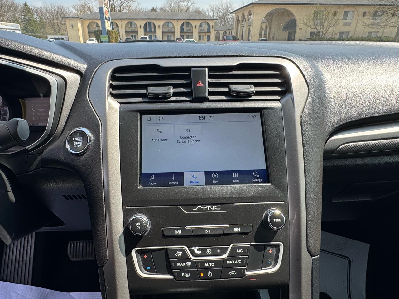 Ford Fusion Hybrid SE FWD 2019