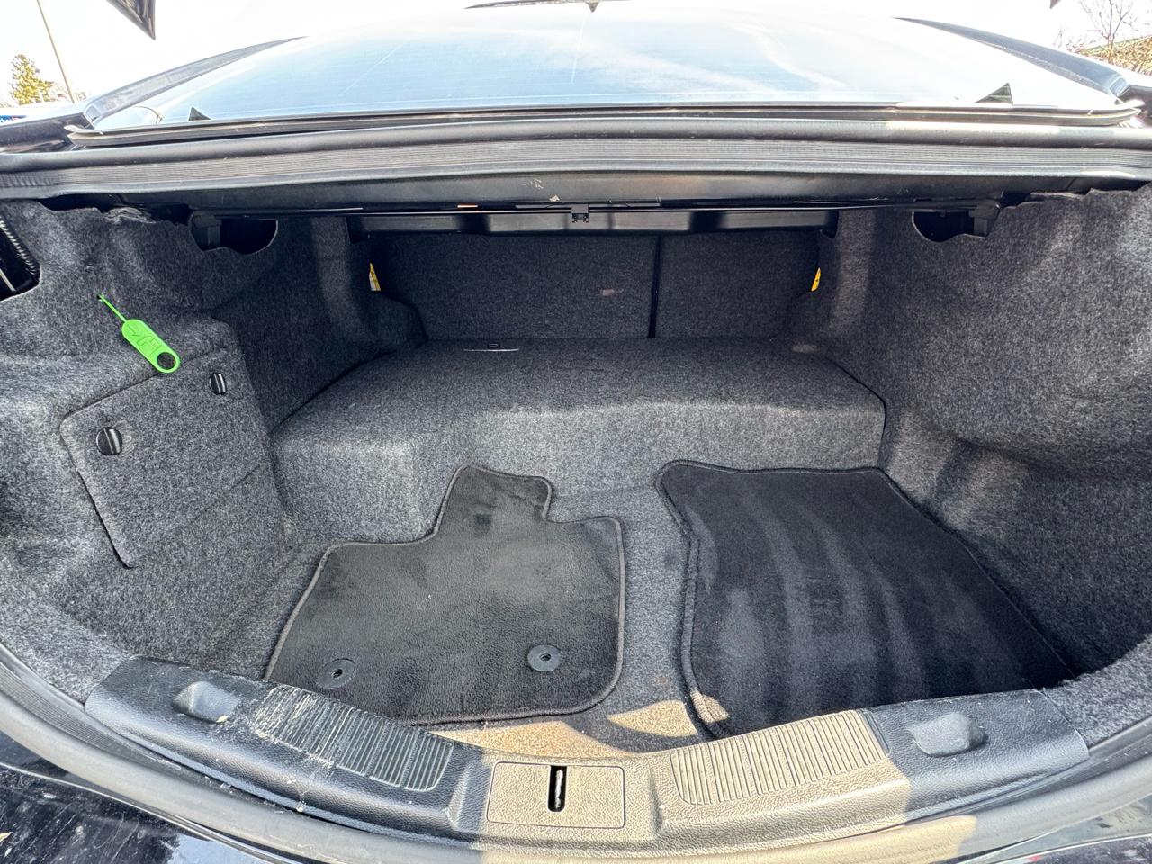 Ford Fusion Hybrid SE FWD 2019