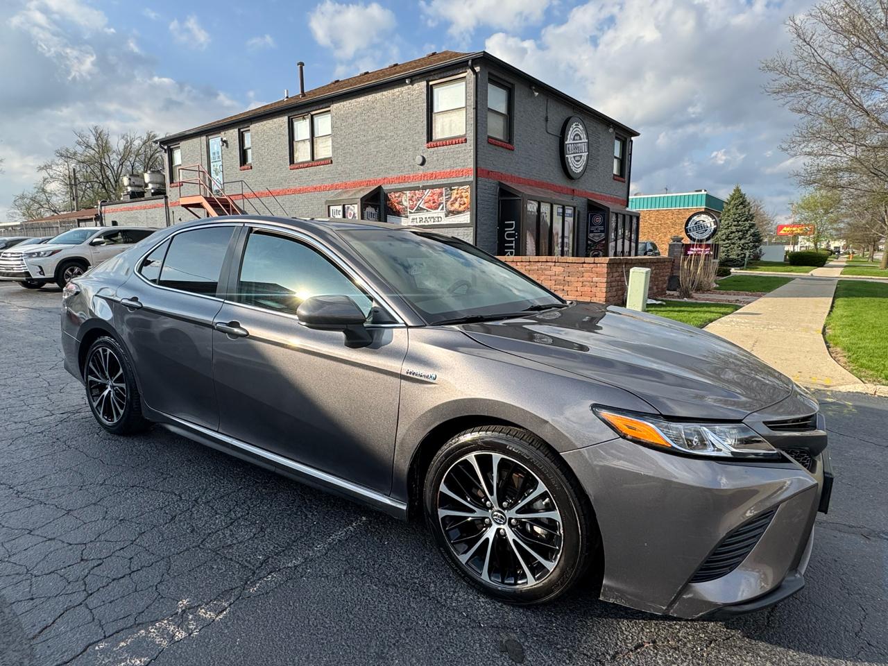 Toyota Camry 2014.5 4dr Sdn I4 Auto SE (Natl) 2018