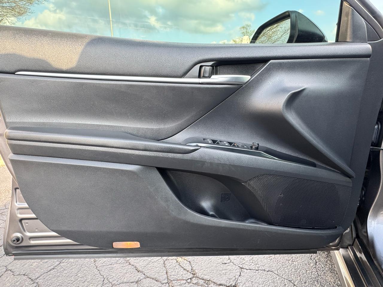 Toyota Camry 2014.5 4dr Sdn I4 Auto SE (Natl) 2018