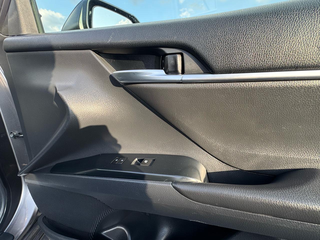 Toyota Camry 2014.5 4dr Sdn I4 Auto SE (Natl) 2018