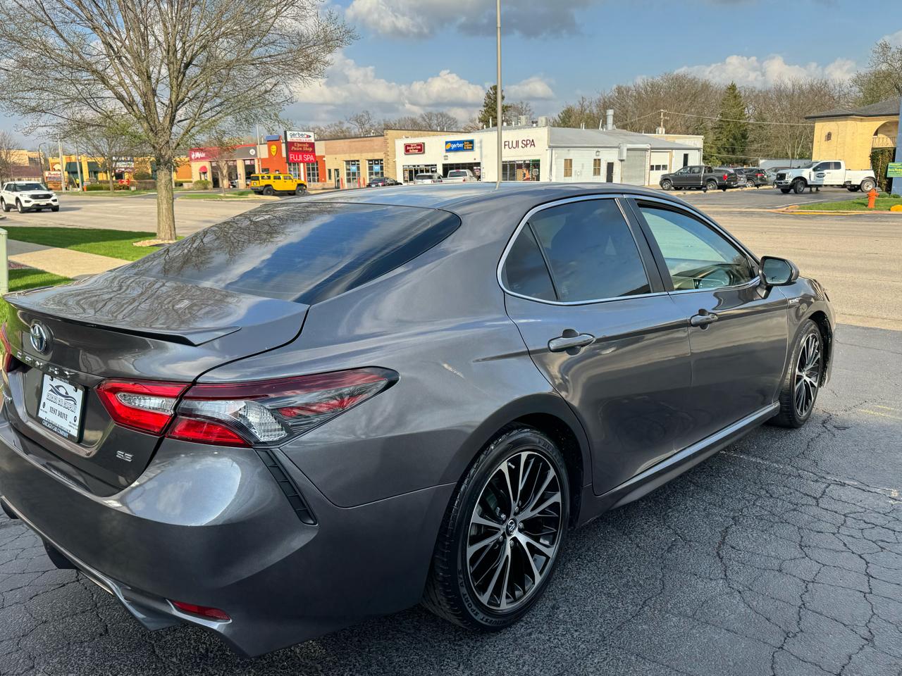 Toyota Camry 2014.5 4dr Sdn I4 Auto SE (Natl) 2018