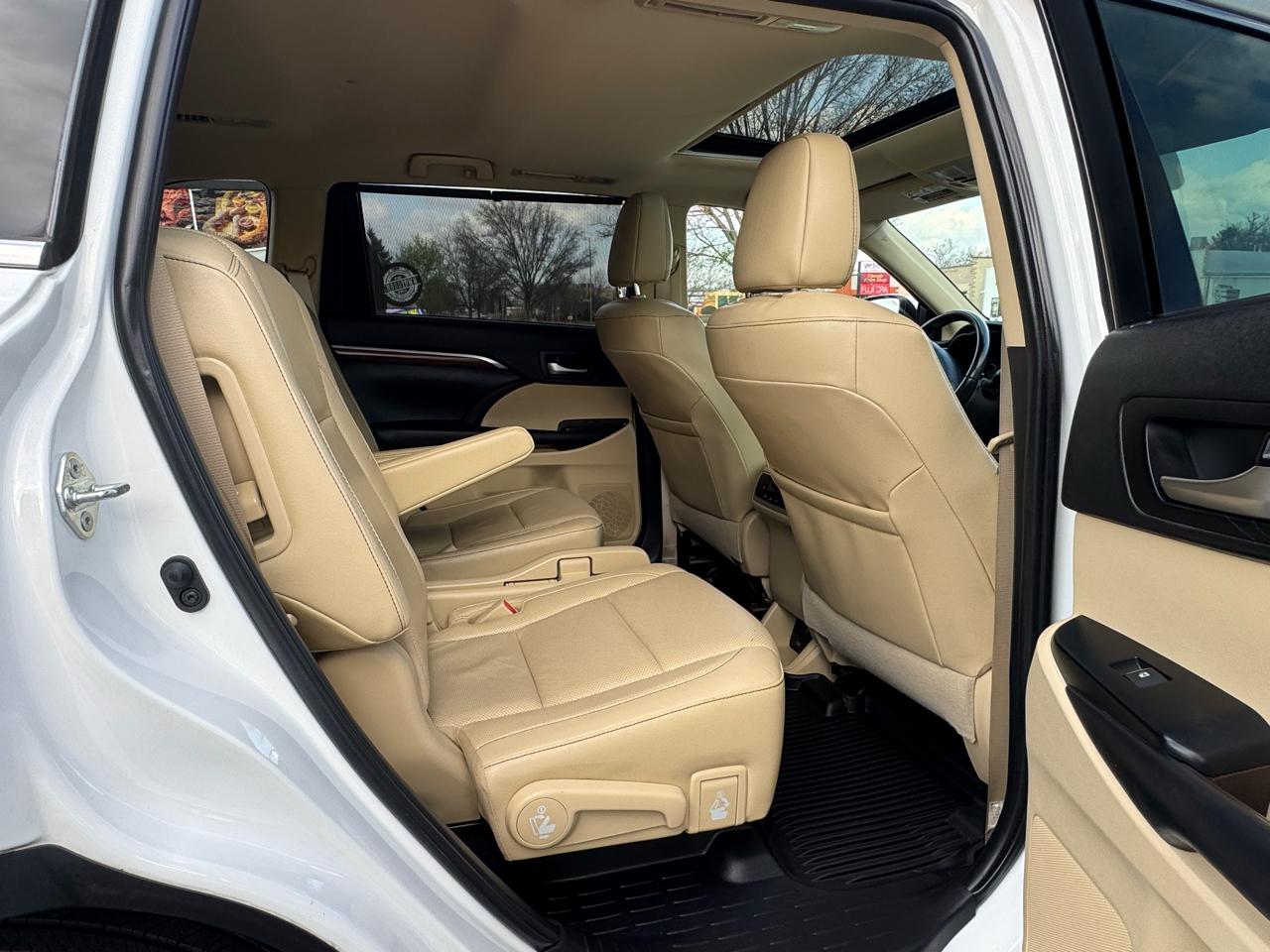 Toyota Highlander Hybrid Limited V6 AWD (Natl) 2019