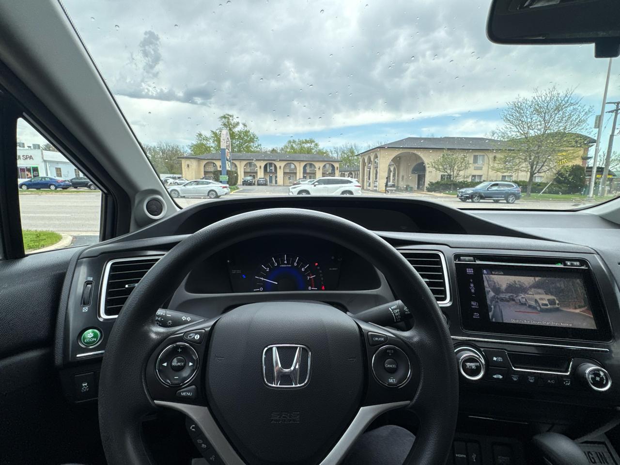 Honda Civic Sedan 4dr CVT SE 2015