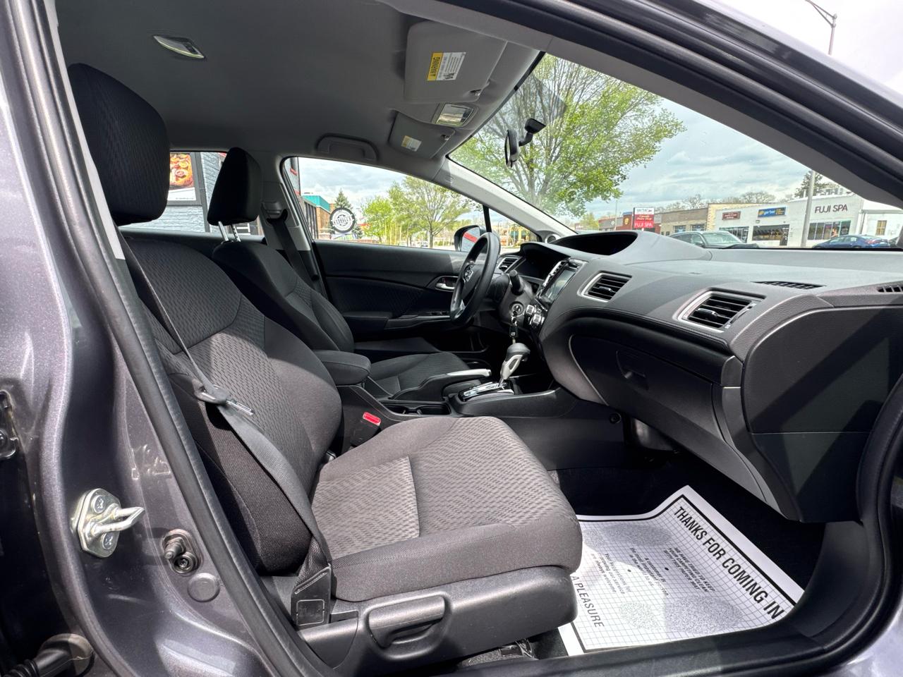 Honda Civic Sedan 4dr CVT SE 2015