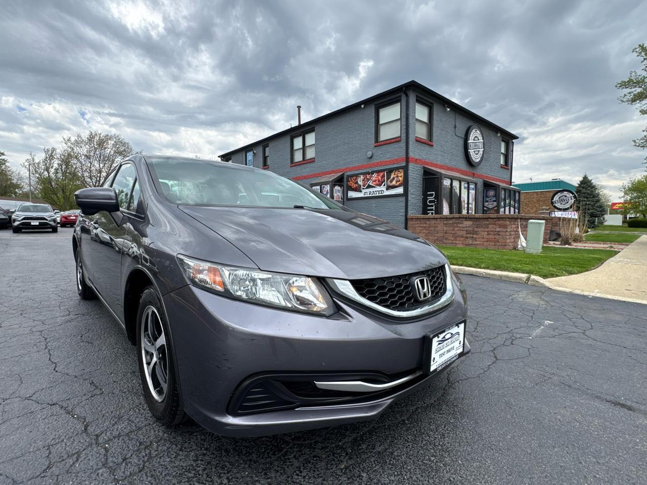 Honda Civic Sedan 4dr CVT SE 2015