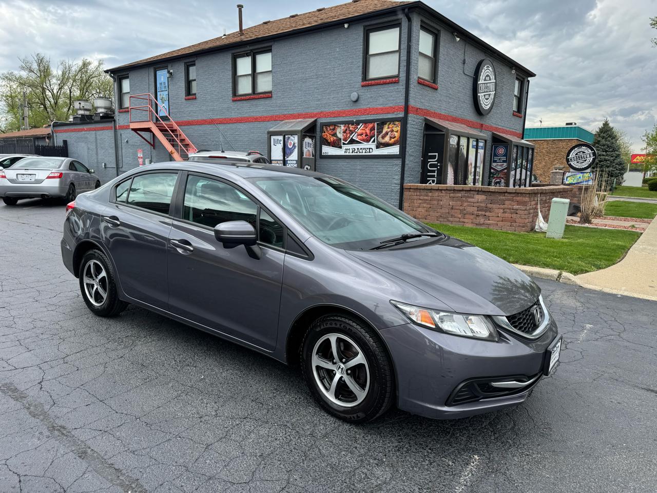 Honda Civic Sedan 4dr CVT SE 2015