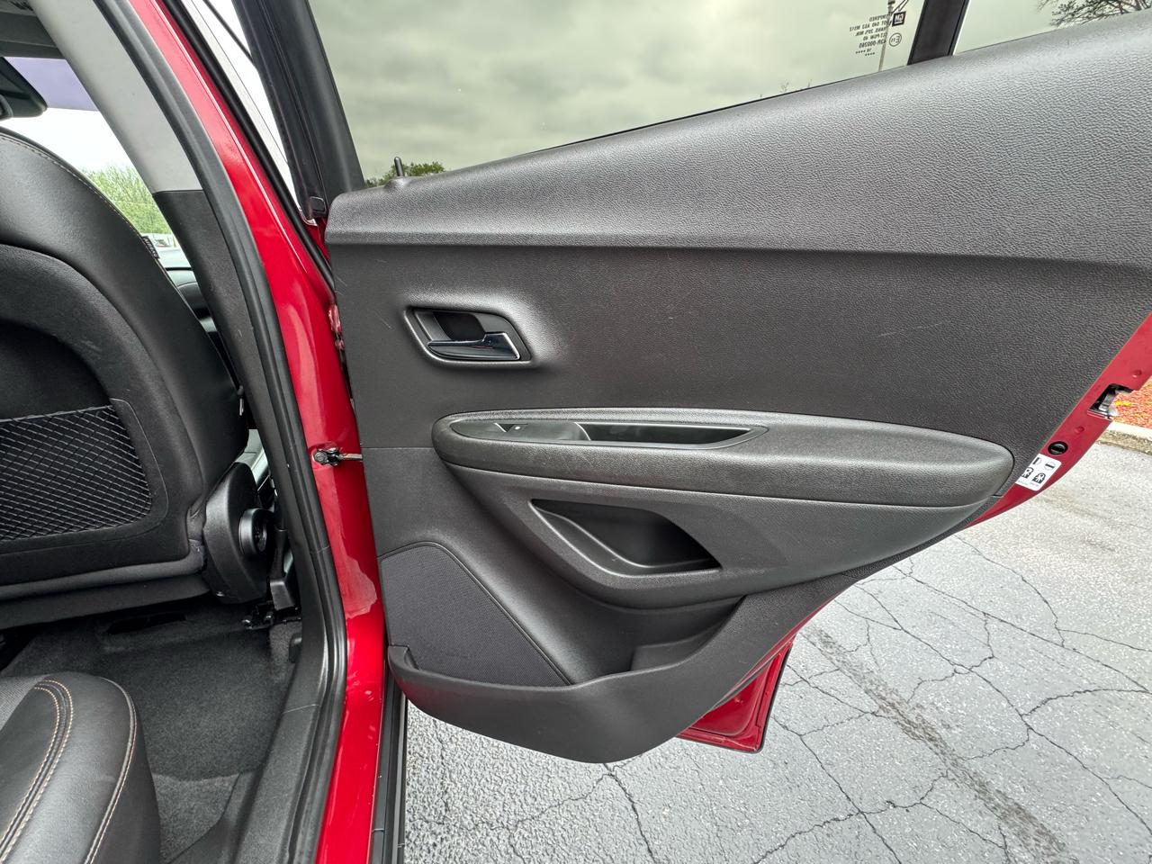 Chevrolet Trax FWD 4dr LT 2019