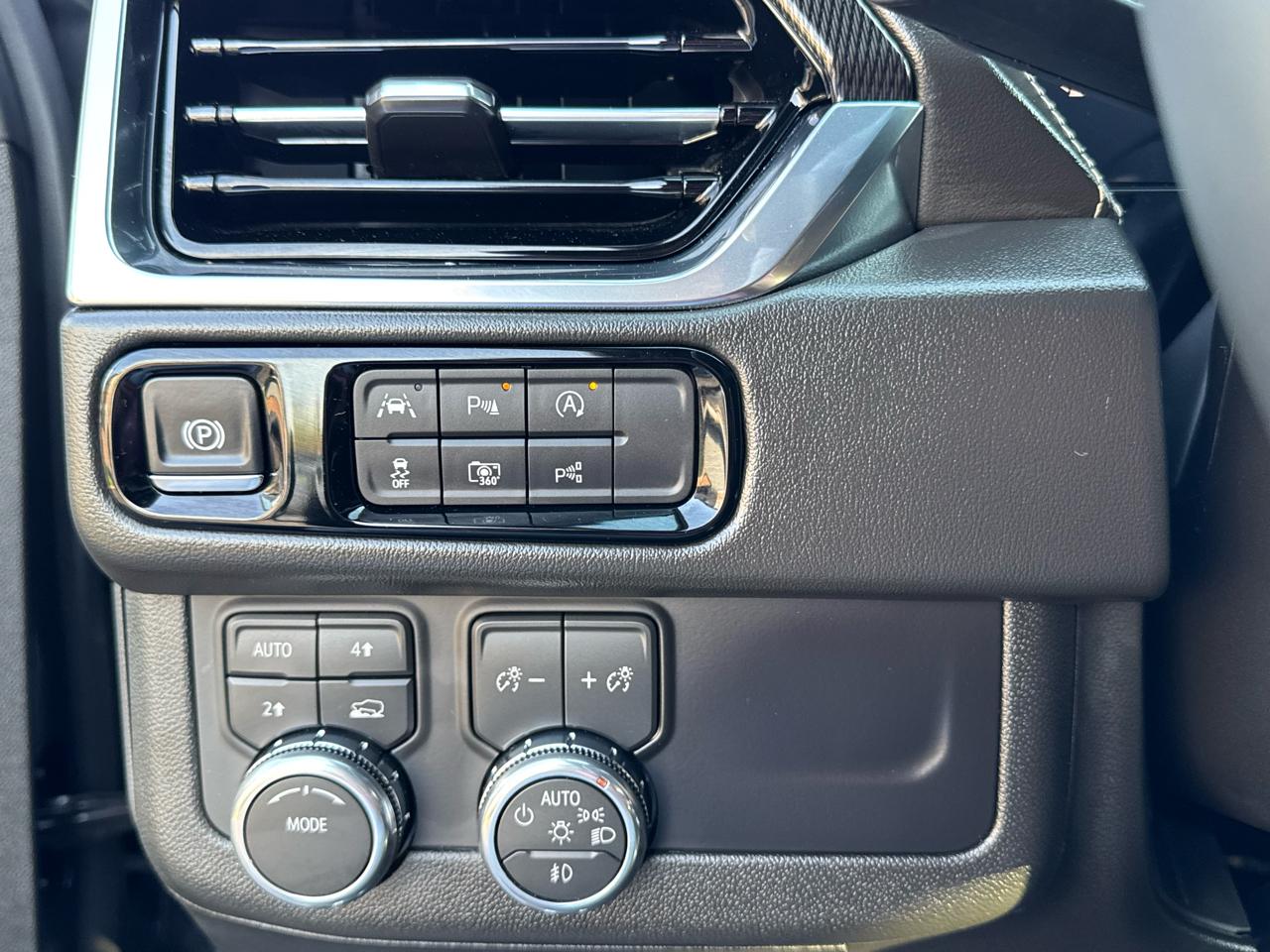 GMC Yukon 4WD 4dr Elevation 2026