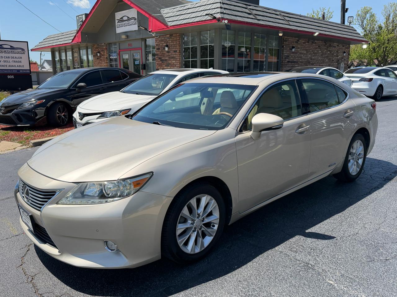 Lexus ES 300h 4dr Sdn Hybrid 2015